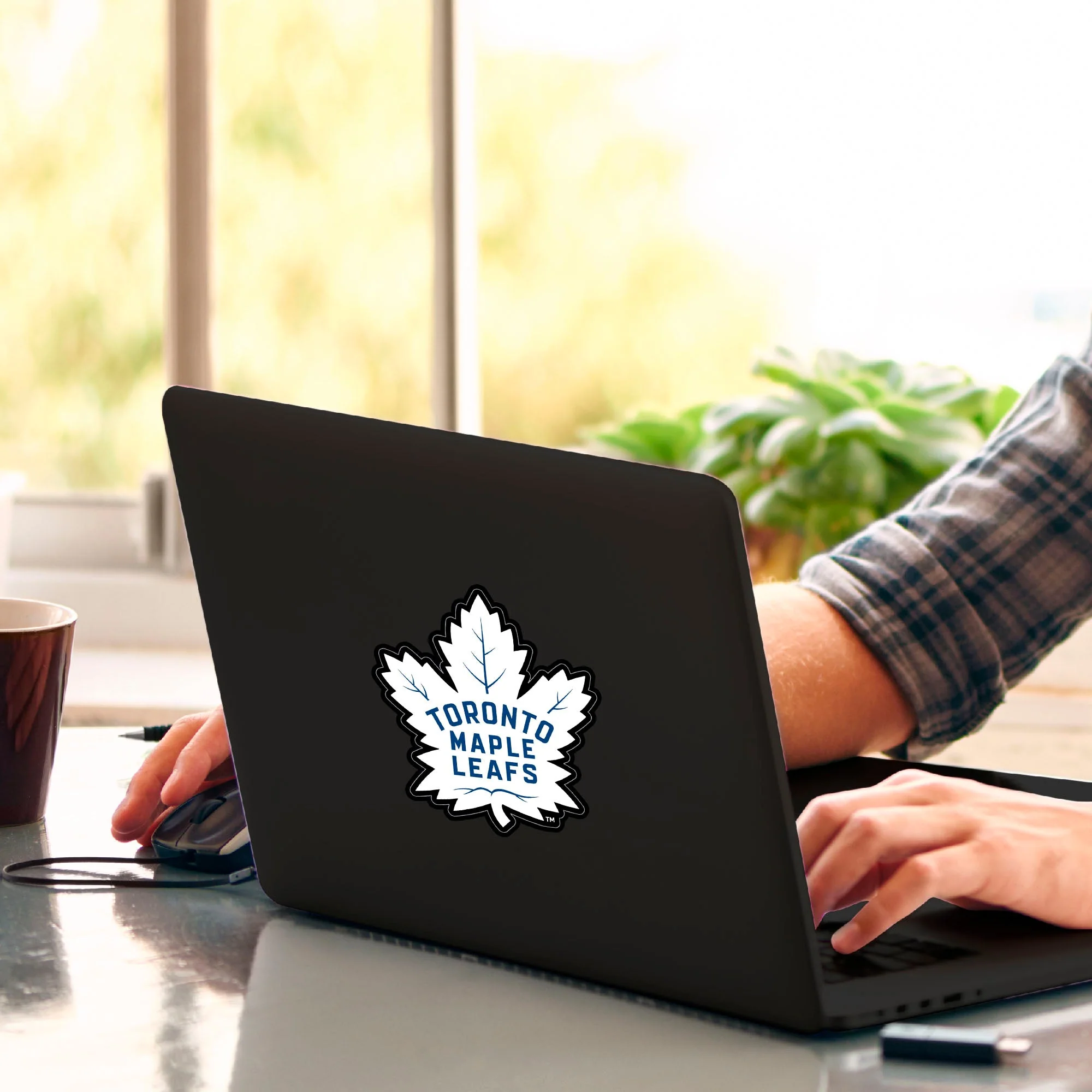 NHL - Toronto Maple Leafs Matte Decal - Image 2